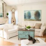 الأثاث الذين تتراوح أعمارهم بين مصطنع في المنزل