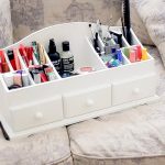 مضمد لمستحضرات التجميل مع أدراج