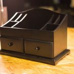 مضمد لمستحضرات التجميل الظلام