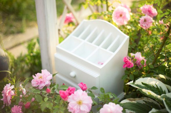 مضمد لمستحضرات التجميل الأبيض