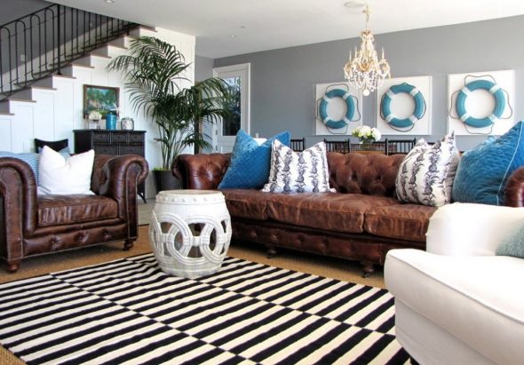 تصميم أريكة البني