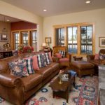 أفكار تصميم أريكة البني