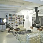 كرسي مع تصميم مسند القدمين