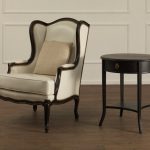 كرسي البيج الإنجليزية