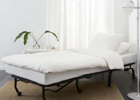 كرسي سرير ايكيا