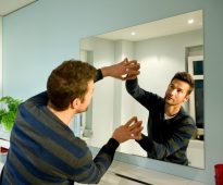 تركيب المرآة