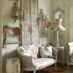 يجمع بين الدولة المفقودة