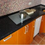 سطح عمل المطبخ