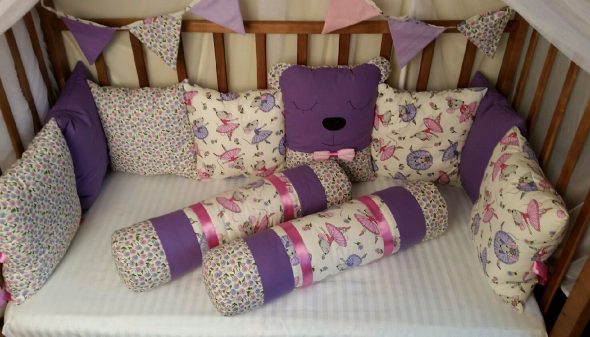 بكرات في السرير