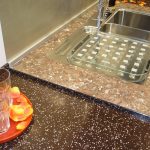 الخزف الحجري أعلى