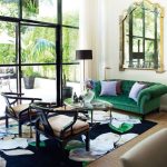 تصميم أريكة خضراء