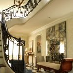 مرآة المدخل