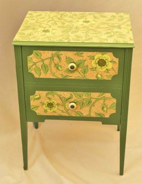 دكوبج نايتستاندس مع أدراج