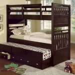 سرير بطابقين مصنوع من الخشب ريناتا