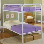 سرير بطابقين معدني