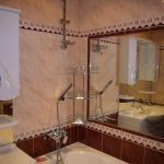 أشكال المرايا الحمام