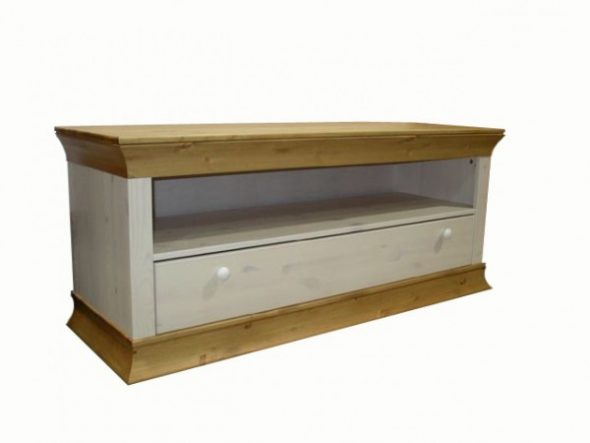 خزائن صور التلفزيون بأيديهم