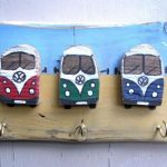 مدبرة المنزل بيديه