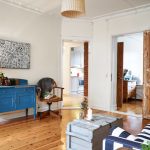 خزانة ذات أدراج زرقاء