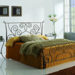 سرير مزورة - رائعة