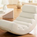 كرسي هزاز أبيض