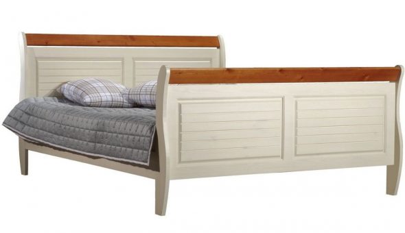 السرير الدنمارك من كتلة الصنوبر Karelian