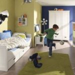 سرير أريكة في سن المراهقة مع صناديق Cielo