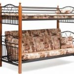 سرير بطابقين العرض الأول