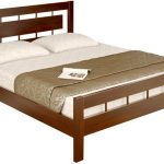 ساكورا شجرة السرير