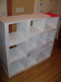 اتقان الأثاث من الورق المقوى