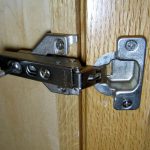 مفصلات الأثاث - التعديل