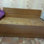 سرير أريكة في سن المراهقة