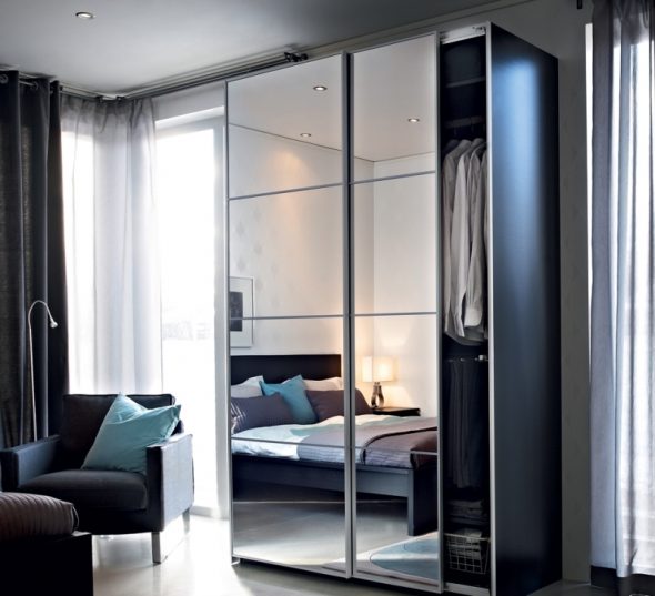 مجلس الوزراء مع مرآة