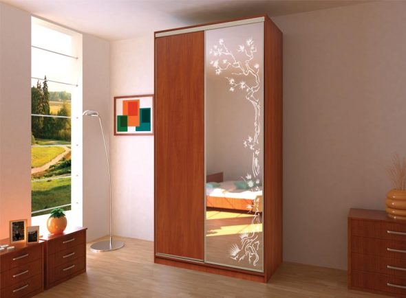 خزائن الباب المزدوج