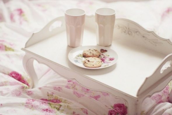 ضوء طاولة الإفطار