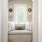 سرير مريح في مكانه