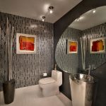 مرآة بيضاوية