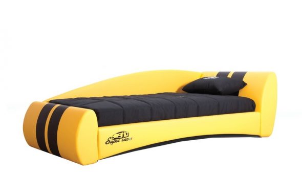 سرير أريكة لصبي في سن المراهقة