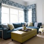 صوفا زاوية في الداخل