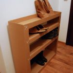 رف الأحذية من الورق المقوى