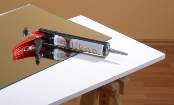 مرآة الغراء