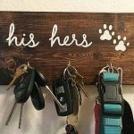 مدبرة منزل في الرواق