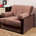 كرسي السرير القهوة