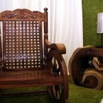 كرسي هزاز خشبي