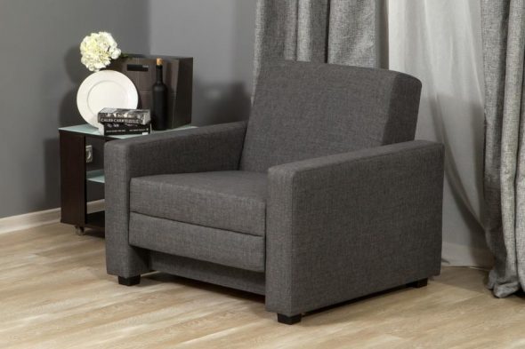 سرير كرسي في الداخل