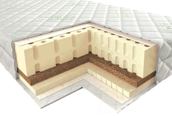 فراش السرير مريح وغير مكلفة