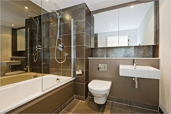 شنق مرآة الحمام