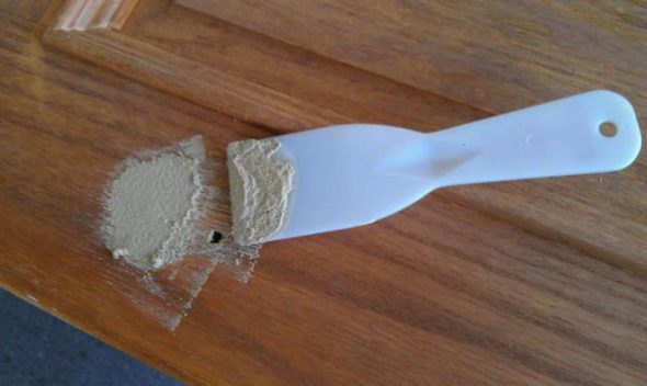 المعجون الخشب