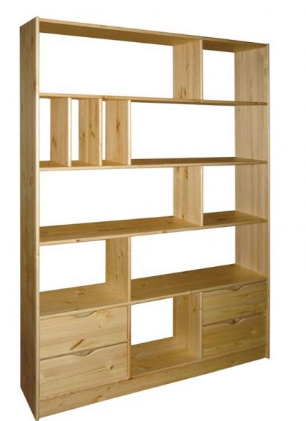 رف في الغرفة