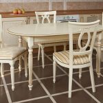 كراسي المطبخ